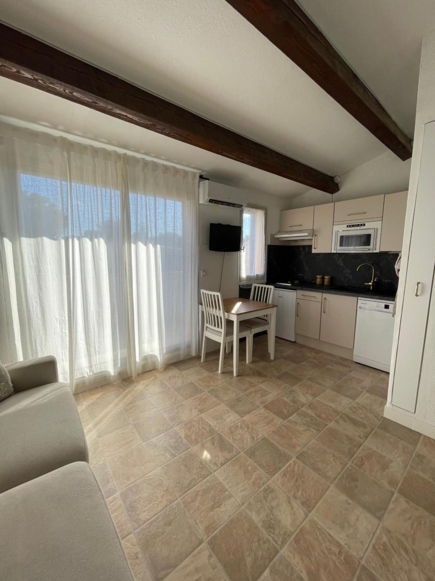Appartement Pinede Piscine Clim Proche Plage Village Naturiste Агде Екстериор снимка